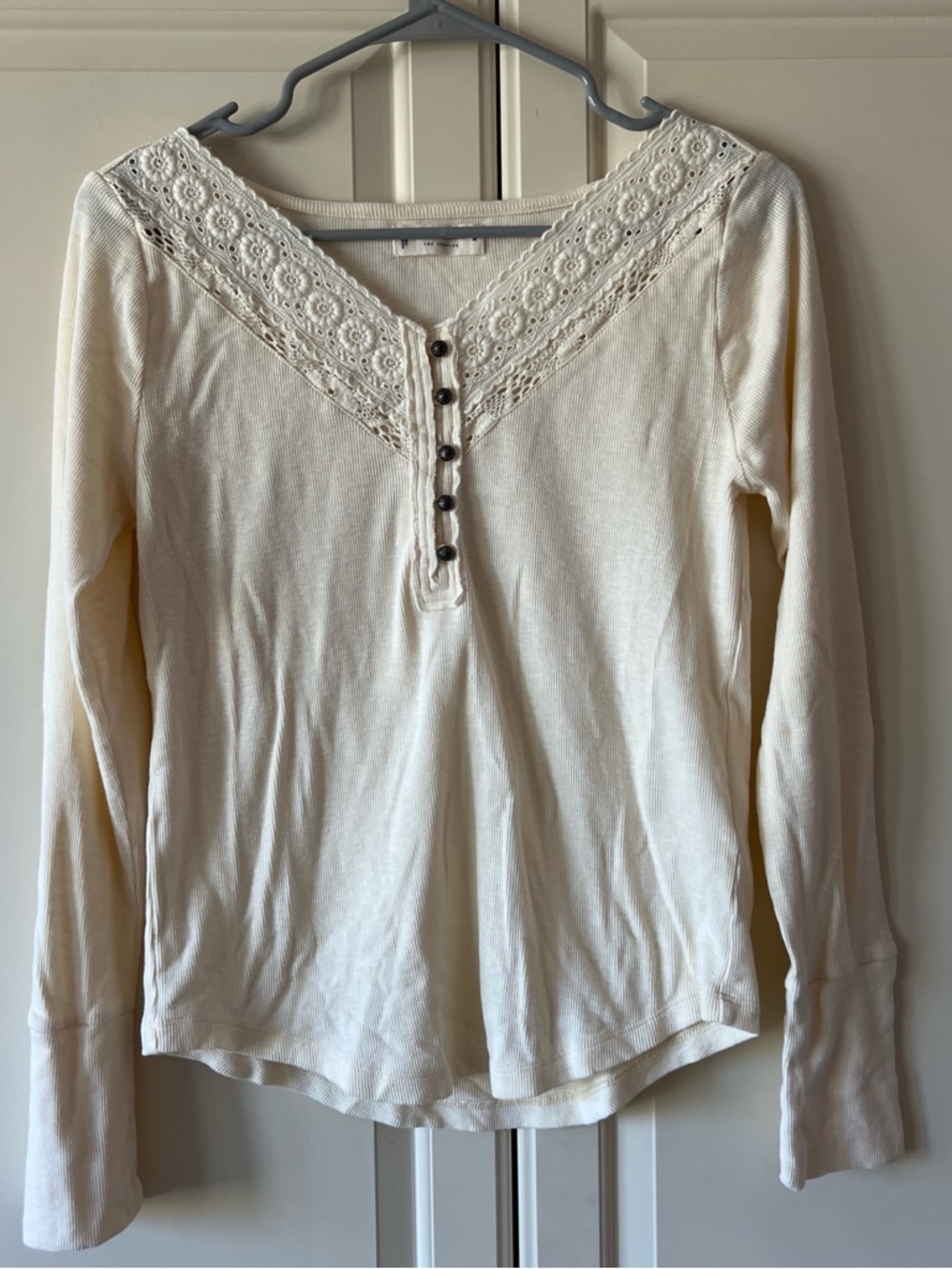 Lucky Brand Cream Lace-Trim Long Sleeve Henley